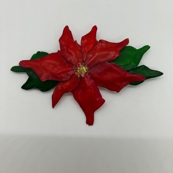 Vintage Poinsettia Brooches 1940s WWII Era Acrylic 4 Pins and Earrings Floral - Picture 7 of 16